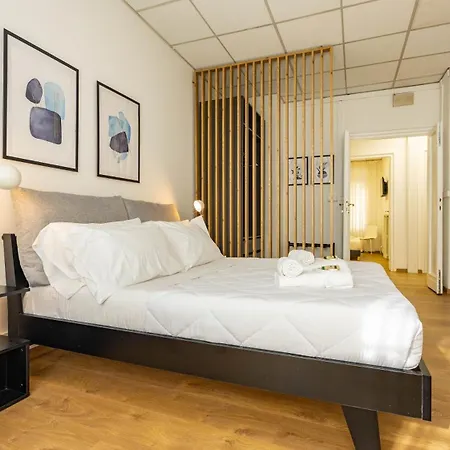 Flat 5 - In San Giovanni By Rentbeat דירה *