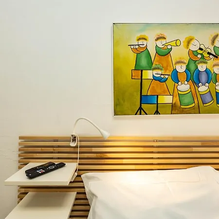 Flat 5 - In San Giovanni By Rentbeat Rome