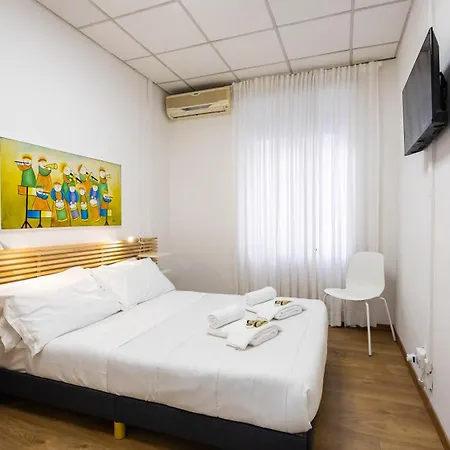 Flat 5 - In San Giovanni By Rentbeat דירה