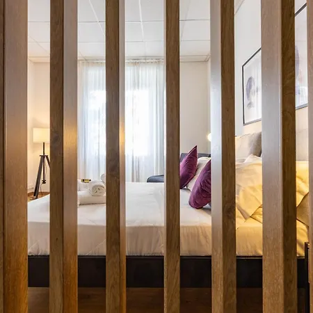 Flat 5 - In San Giovanni By Rentbeat * רומא